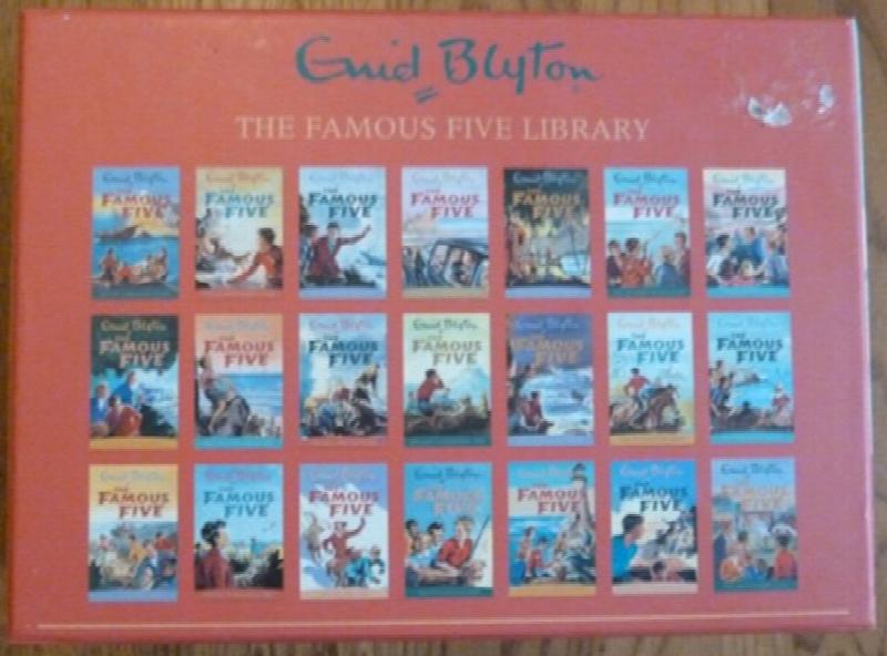 Enid Blyton - Famous Five Library: 21 Book Box set