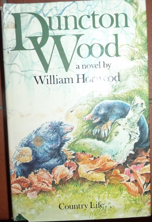 Horwood, William - Duncton Wood